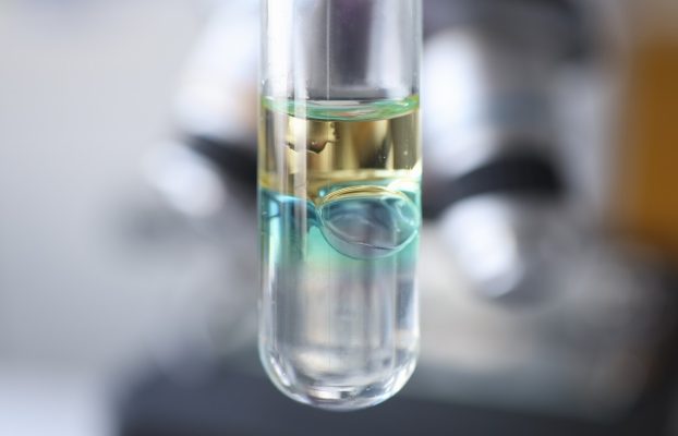Disolventes alternativos a los disolventes tradicionales